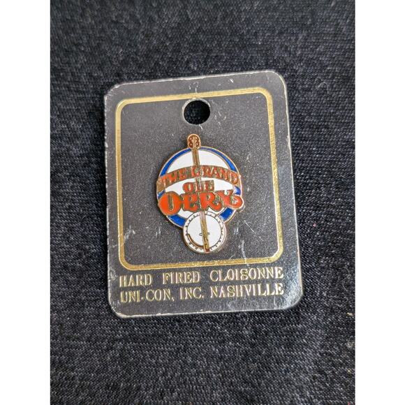 Lot of Four Vacation Places Pins - Picture 4 of 5